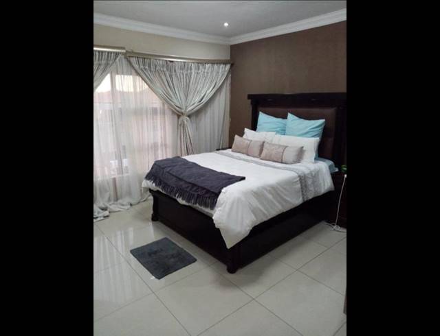 3 BEDROOM HOUSE FOR SALE IN SAGEWOOD